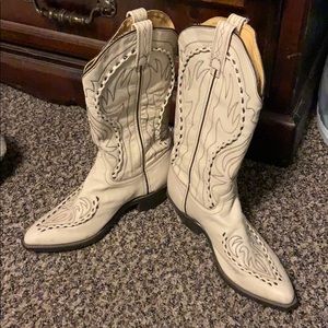 Vintage cowgirl boots